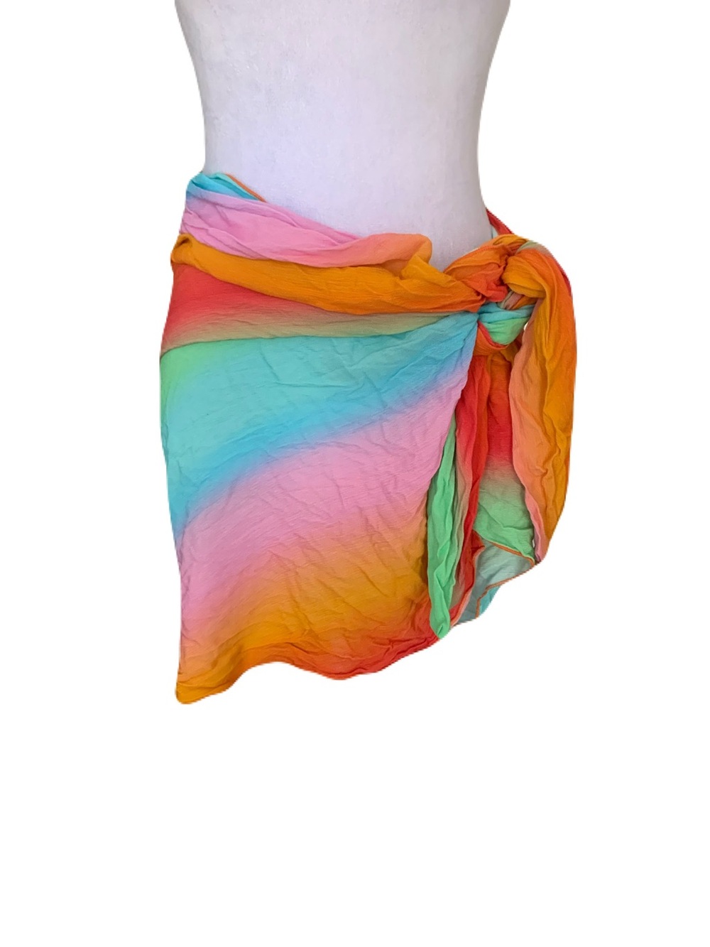 NWT Dippin Daisys Medium Nomad Sarong Aura Rainbow Ombre Beach Swim Cover-Up